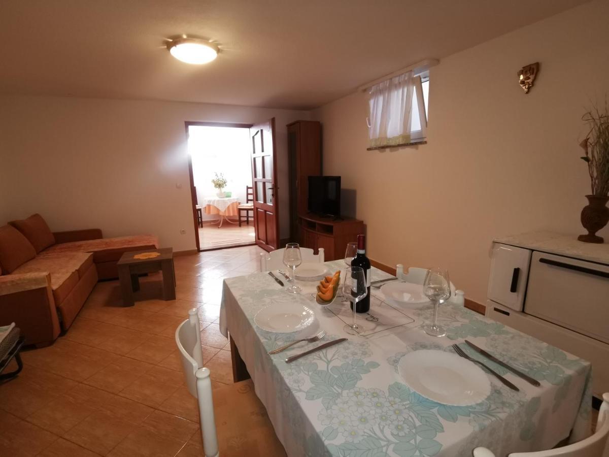 Apartmani Berber Babici Exterior foto